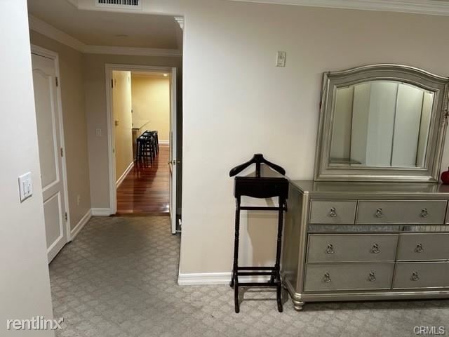 Building Photo - 3 br, 2.5 bath Condo - 600 E Magnolia Blvd...
