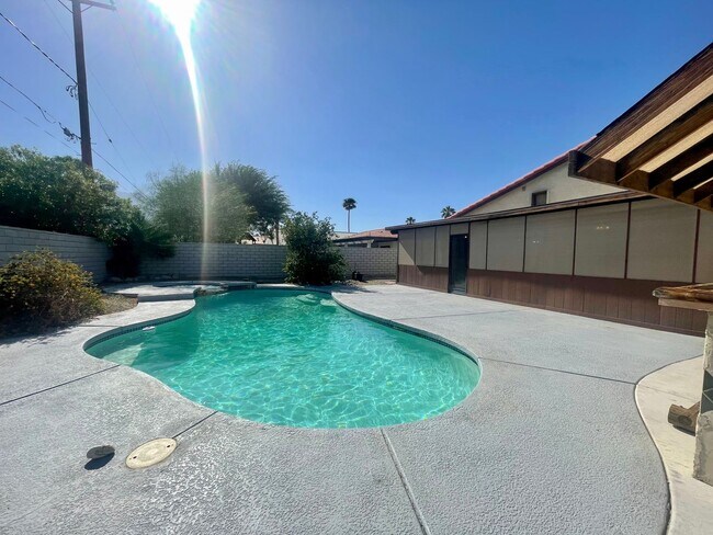 Building Photo - AVAILABLE NOW!! 3 Bedroom/2 Bathroom Cathedral City Pool Home!!  MOVE IN SPECIAL HALF OFF ONE MON...