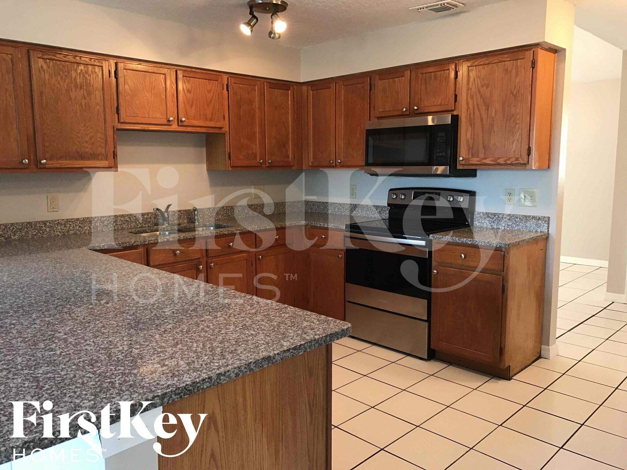 Building Photo - 1771 Gatewood Dr