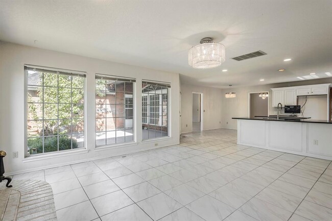 Building Photo - 2804 NW 158th St
