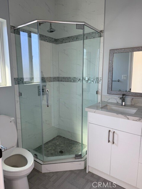 Building Photo - 17647 Hamlin St