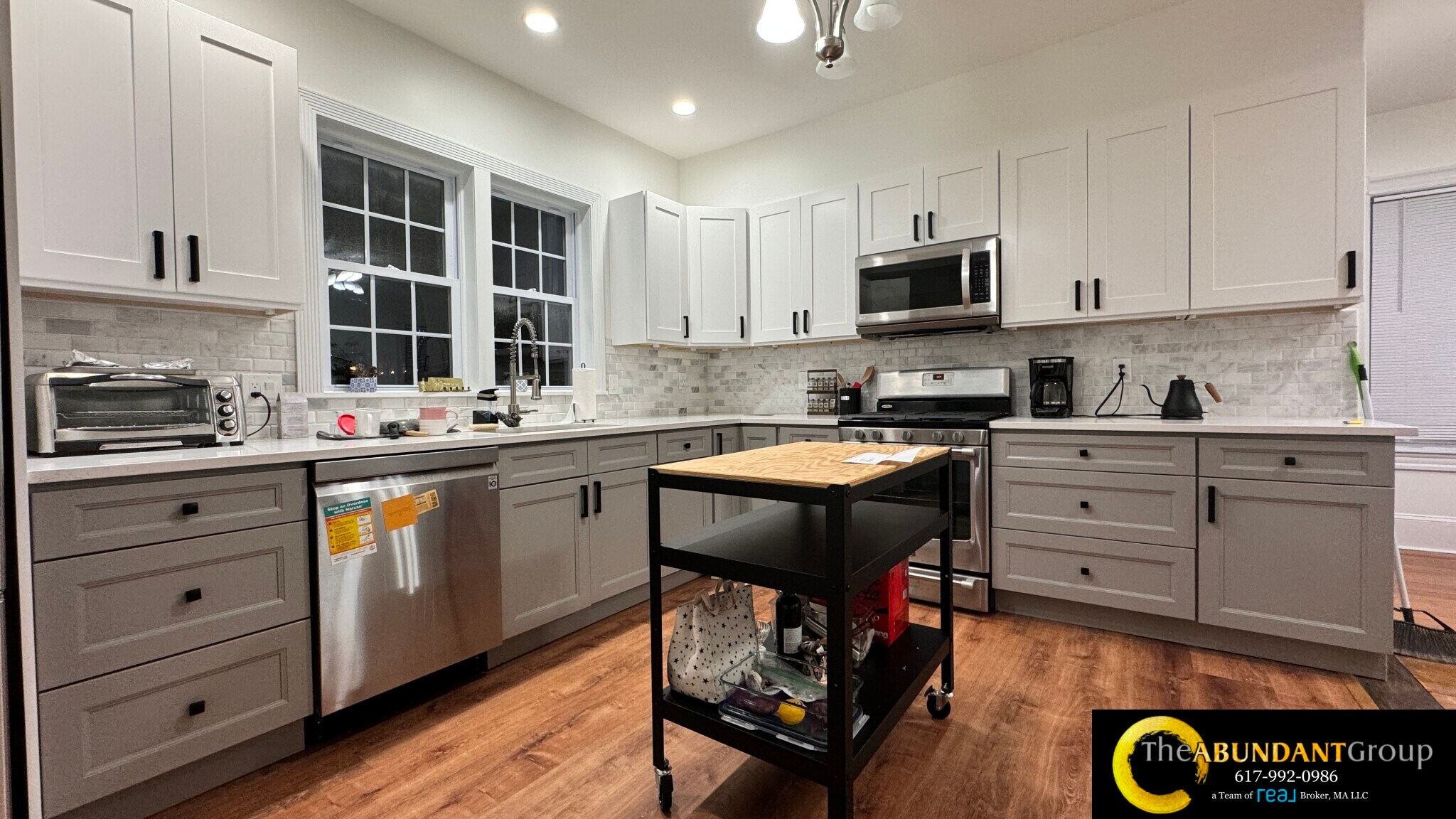 Building Photo - 16 Gould Ave