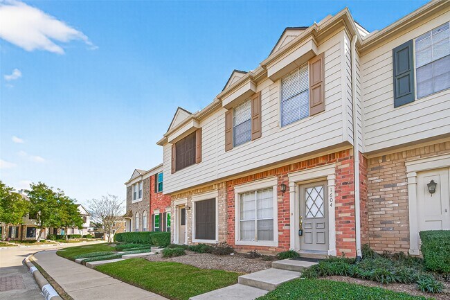 Building Photo - 2910 Grants Lake Blvd