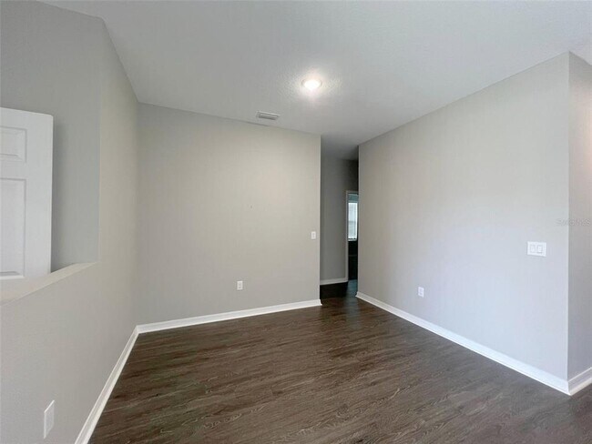 Building Photo - 3460 Cup Dr