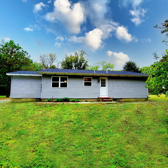 Building Photo - 29265 W Line Rd