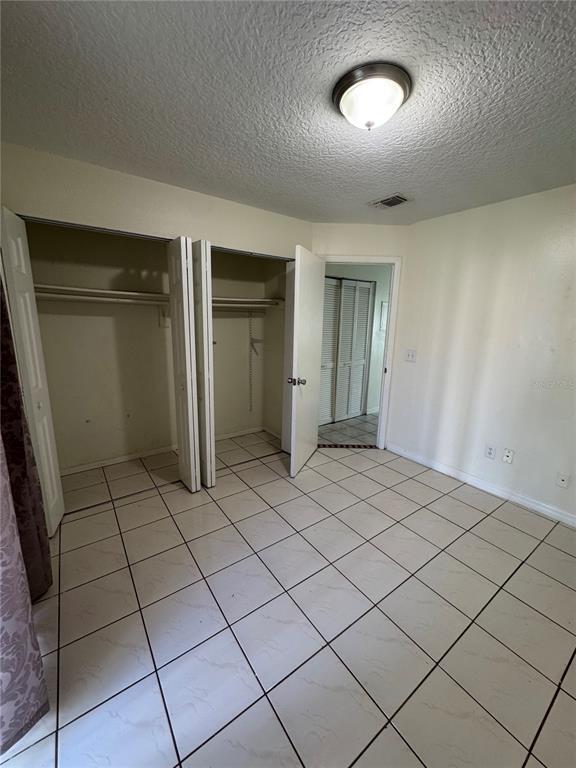 Building Photo - 30 Lago Mesa Way