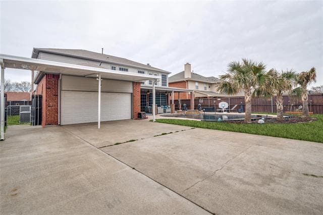 Building Photo - 8218 Luna Dr