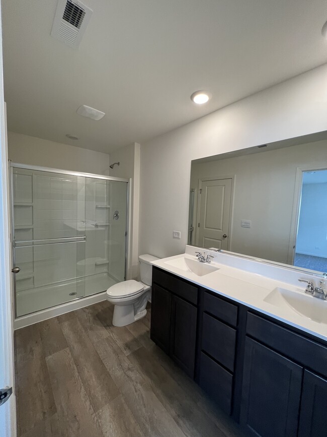 Building Photo - 3837 Currant Ln
