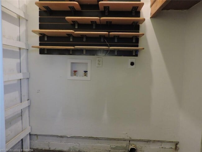 Building Photo - 4801 S 28th St