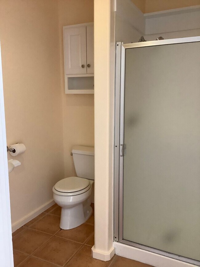 Building Photo - Boutique Studio with Beautiful Views in Bodega Bay