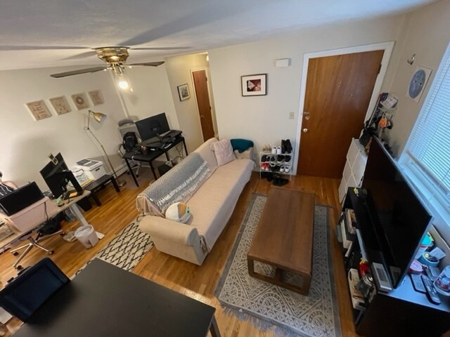 Building Photo - 144 Thorndike St