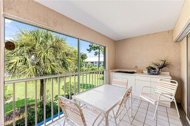 Building Photo - 887 Gulf Pavillion Dr