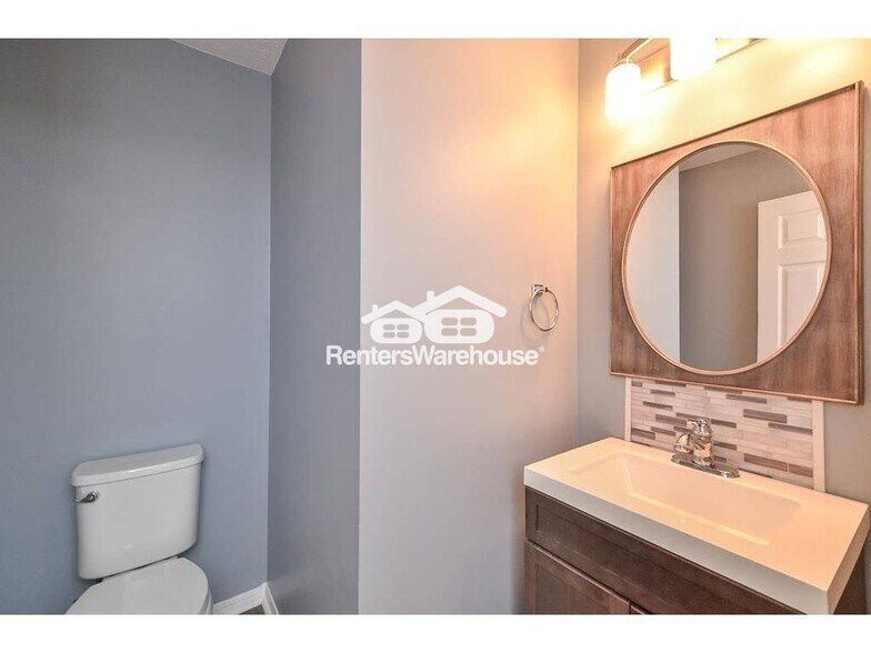 Building Photo - 6111 Dove Fern Ct