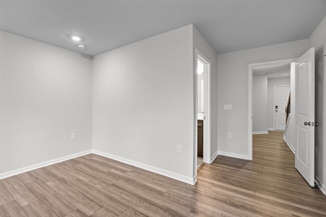 Building Photo - 3031 Castle Loch Ln