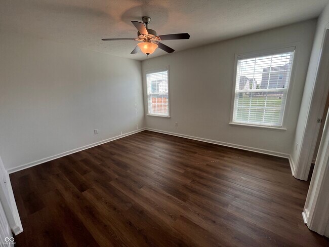 Building Photo - 5771 White Pine Rd