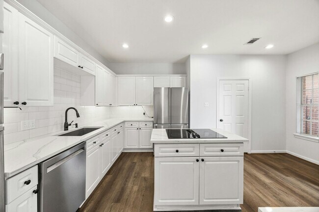 Building Photo - 1723 Gingerleaf Ln