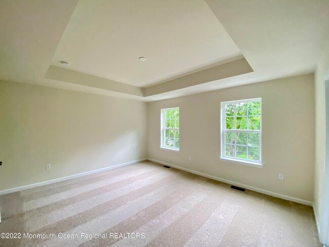 Building Photo - 102 Arose Ln