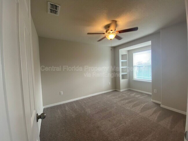 Building Photo - 2931 Windmill Dr