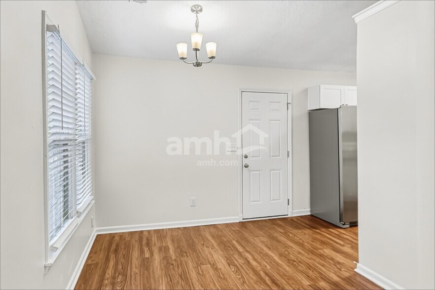 Building Photo - 2645 Windstream Way NW