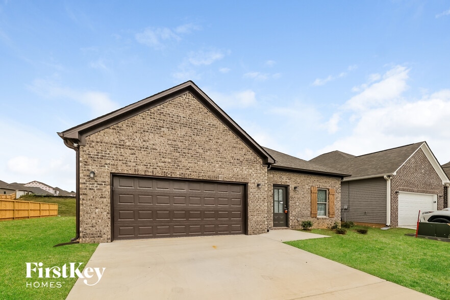 Building Photo - 60 County Rd 1700