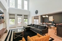 Building Photo - 207 SHEARWATER Ct W