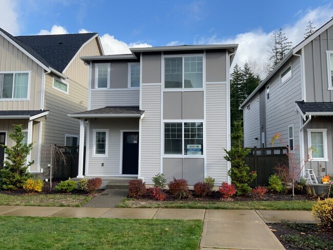 Building Photo - 33018 Lookout Ln
