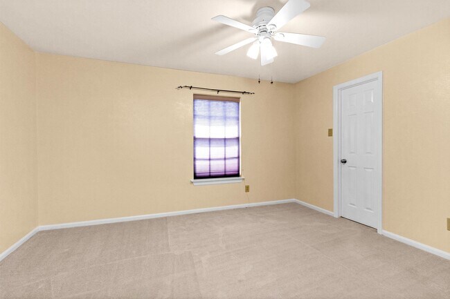 Building Photo - 4315 Brights Bend