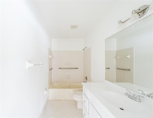 Building Photo - 9313 Ketay Cir