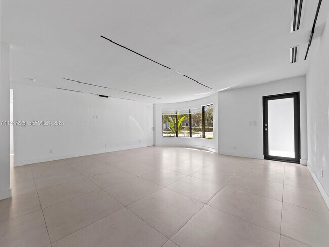 Building Photo - 2537 NW 116th Terrace