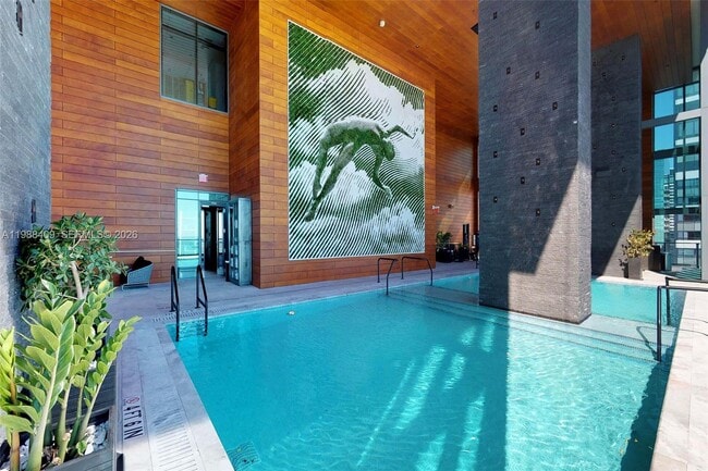 Building Photo - 1451 Brickell Ave