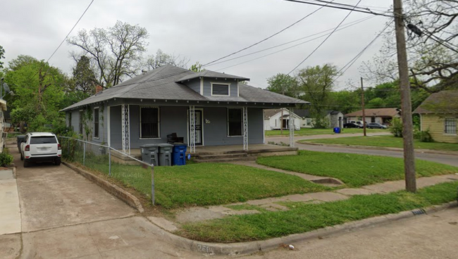 Building Photo - Affordable 3bed/2bath single-family house!