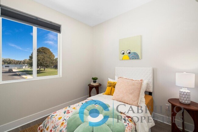 Building Photo - Brand New 1bd/1ba Home w/Private Yard, Central AC, & In Unit Laundry