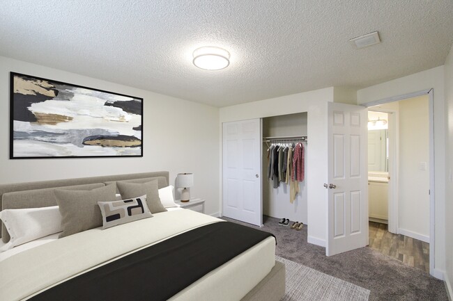Interior Photo - Valley Vista