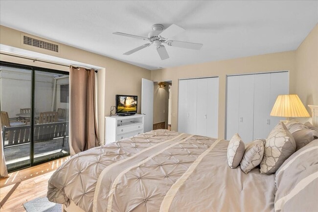 Building Photo - 34820 Mission Hills Dr