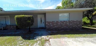 Building Photo - 628 Lake Dr W