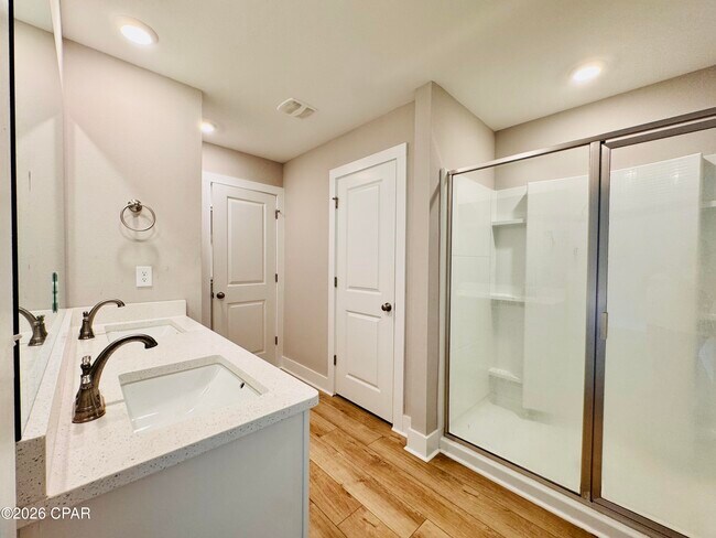 Building Photo - 290 Bayou Bend Ln
