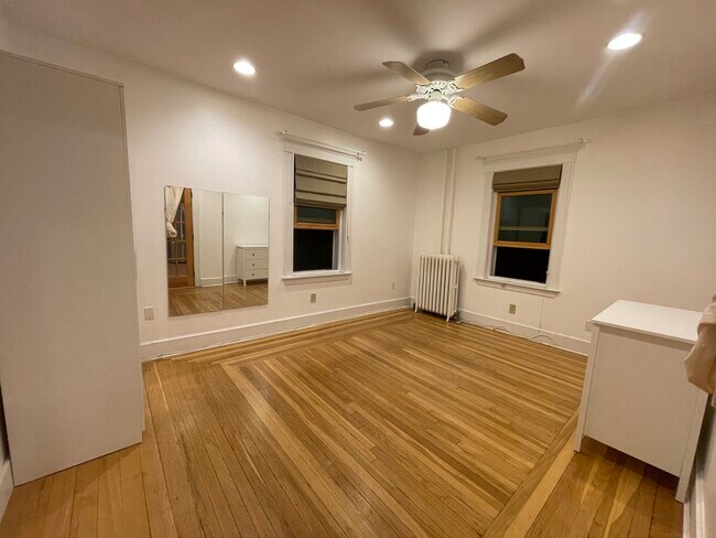 Building Photo - 46 Lowell St