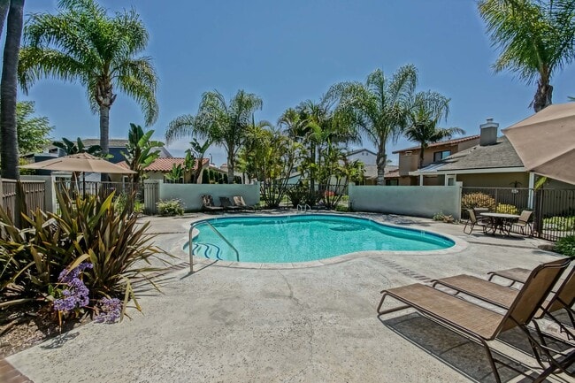 Building Photo - Bright & Spacious, 4BR3BA Home in the Private, Gated Community w/ 2 Pools, Clubhouse, Playground ...