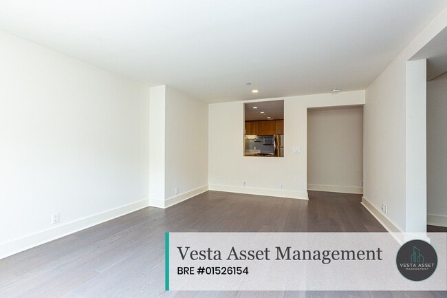 Building Photo - 2812 Washington St