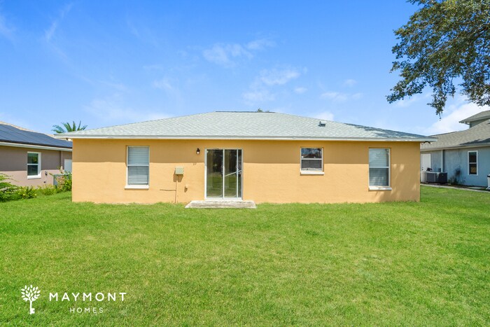 Building Photo - 529 Basil Ct