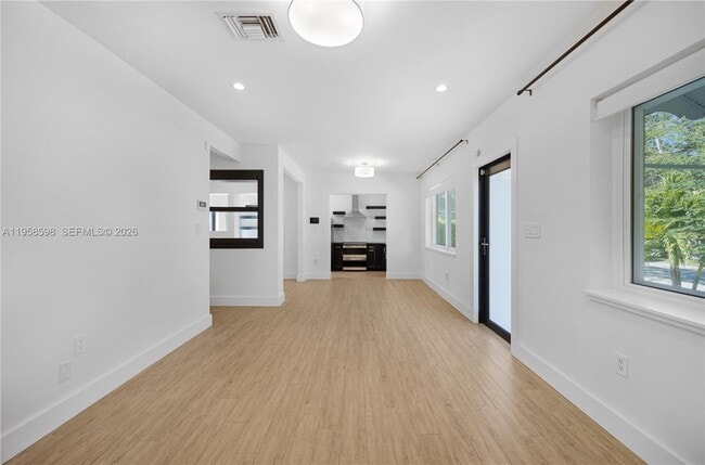 Building Photo - 6476 SW 10th Terrace