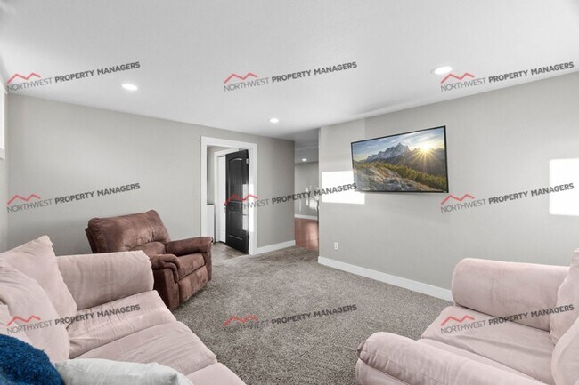 Building Photo - STATUS: AVAILABLE | R37 | $2495