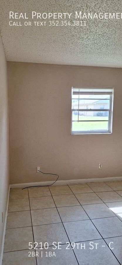 Building Photo - 5210 SE 29th St