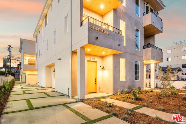 Building Photo - 6239 Banner Ave