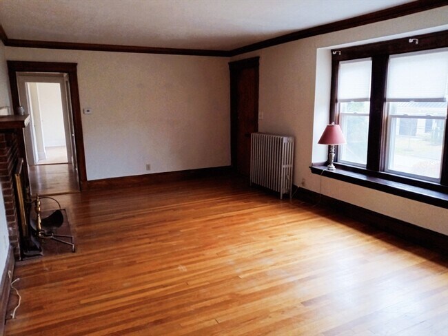 Building Photo - 41 Whittemore Rd