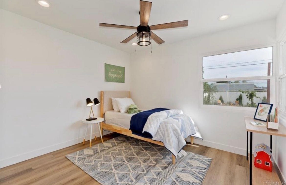 Building Photo - 4657 Lenore Dr