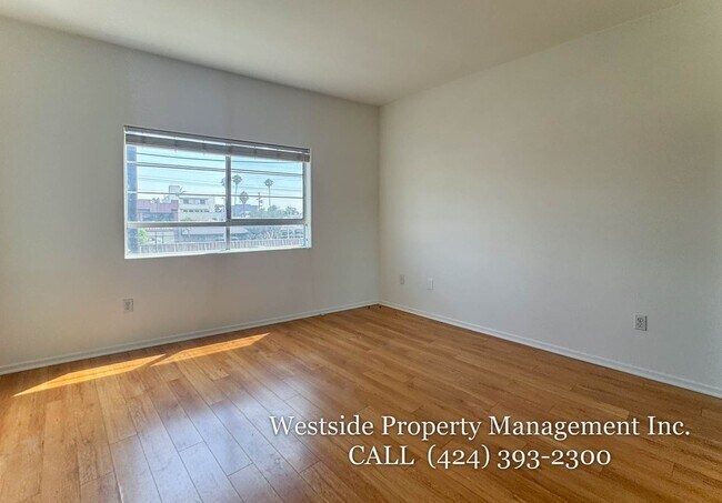 Building Photo - 127-133 S. Flores St.-2F