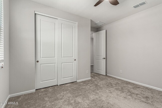 Building Photo - 18021 Avenida del Sol W