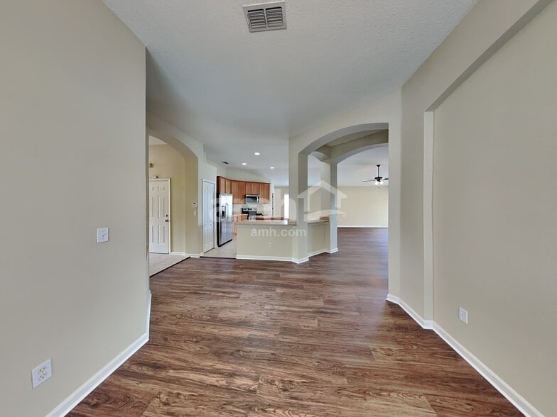 Building Photo - 3071 White Heron Trl