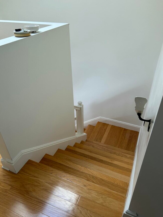 Building Photo - 11627 SE Florida Ave